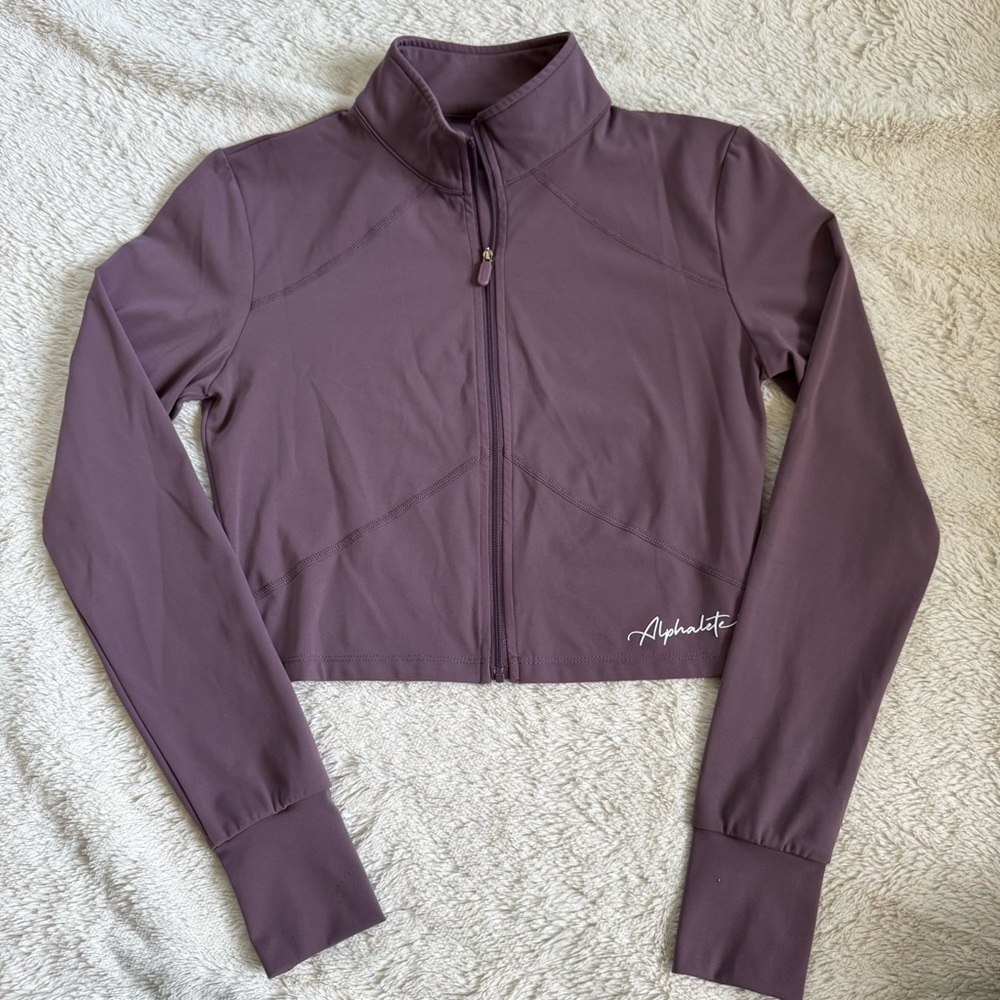 Alphalete light purple slightly cropped Activewear zip up “bbl” jacket